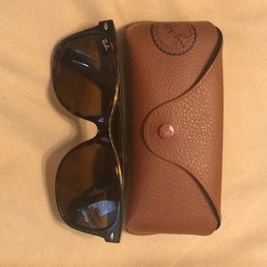 Rayban Wayfarer classic sunglasses